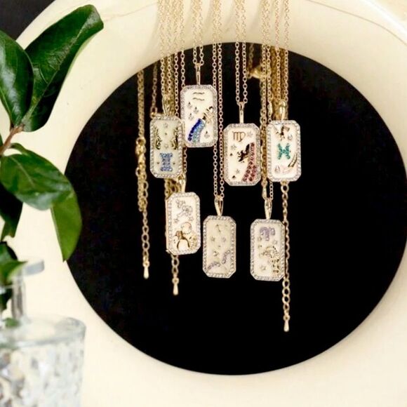 SALE 18k Stamped Gold Filled Pisces Iridescent Horoscope Crystal Necklace - Picture 5 of 10